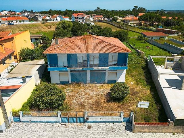 Moradia T6 à venda em Vieira de Leiria, Marinha Grande RE/MAX Portugal