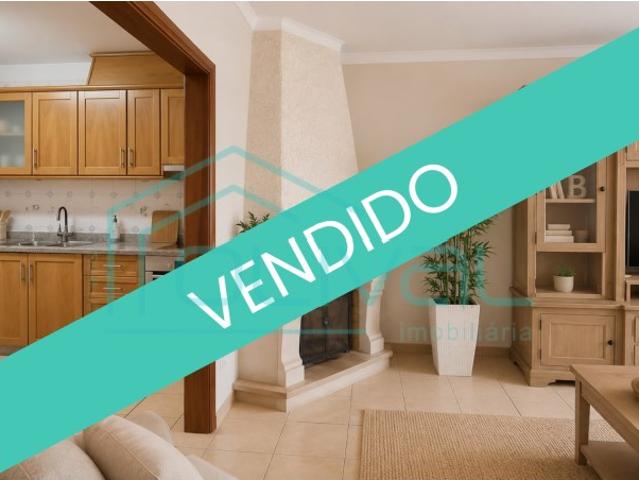 Moradia T6 centro de Samora Correia