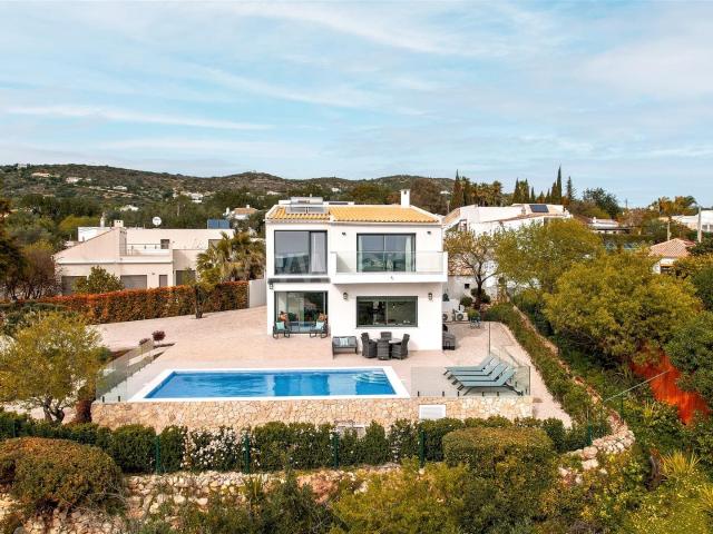 Moradia T6 com Piscina em Santa Barbara de Nexe 115m² Santa Bárbara De Nexe