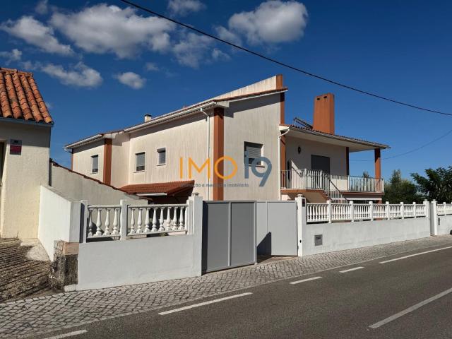 Moradia T6 com Piscina – Um refúgio a 5 minutos de Fátima