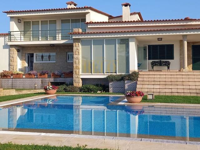 MORADIA T6 DE LUXO | 4.000 m² DE TERRENO | PRIVACIDADE TOTAL | PISCINA