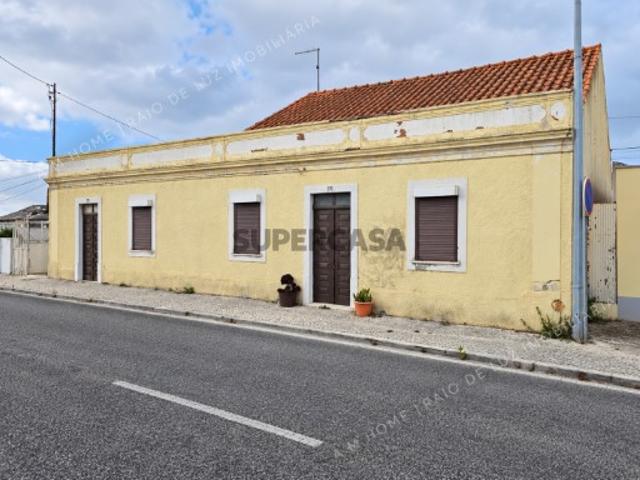 Moradia T6 em Marinha Grande