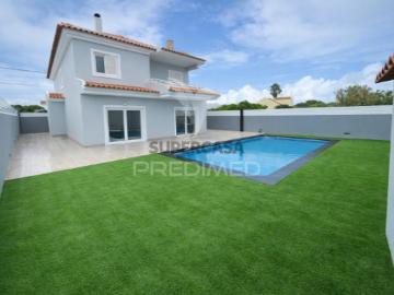 Moradia T6 em Alhos Vedros