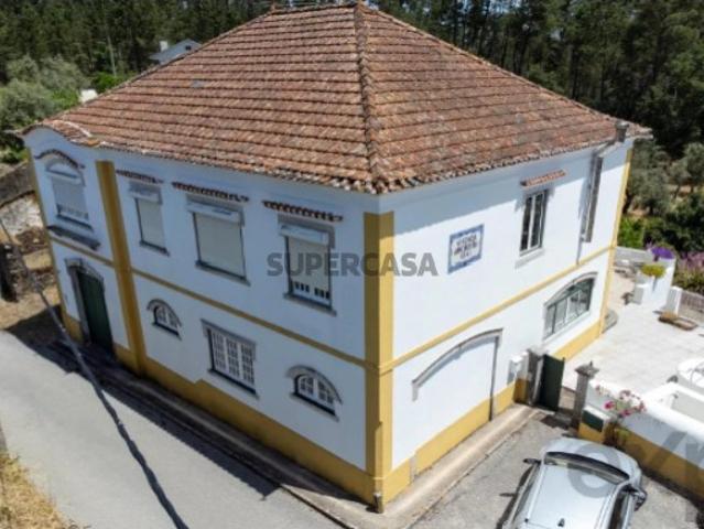 Moradia T6 em Alvaiázere