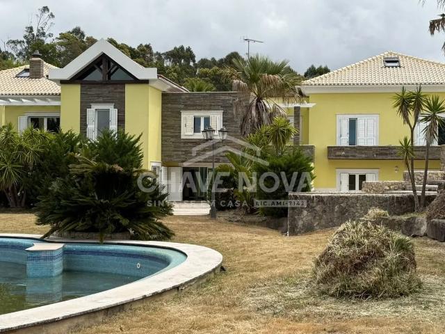 Moradia T6 em Belas 1663m² Sintra Santa Maria E São Miguel