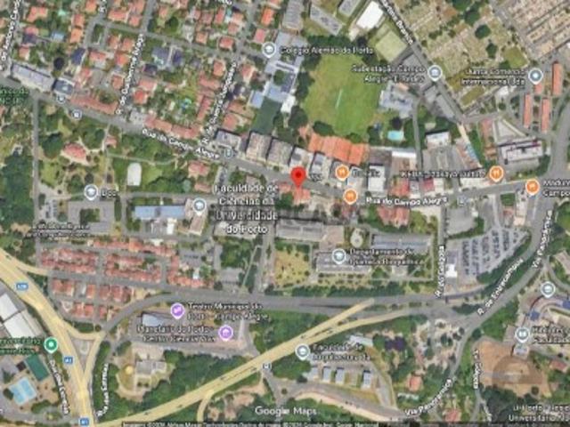 Moradia T6 em Lordelo do Ouro e Massarelos