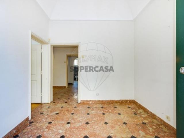 Moradia T6 em Penha de França