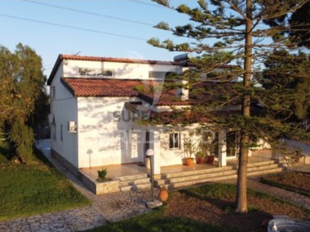 Moradia T6 em Samora Correia
