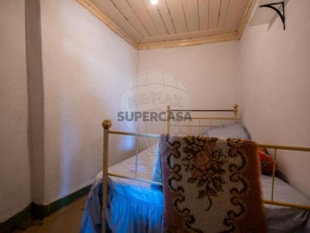 Moradia T6 em Távora e Pereiro