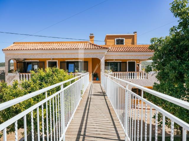 Moradia T6 para venda na Goldra – Loulé 279m² Loulé São Clemente