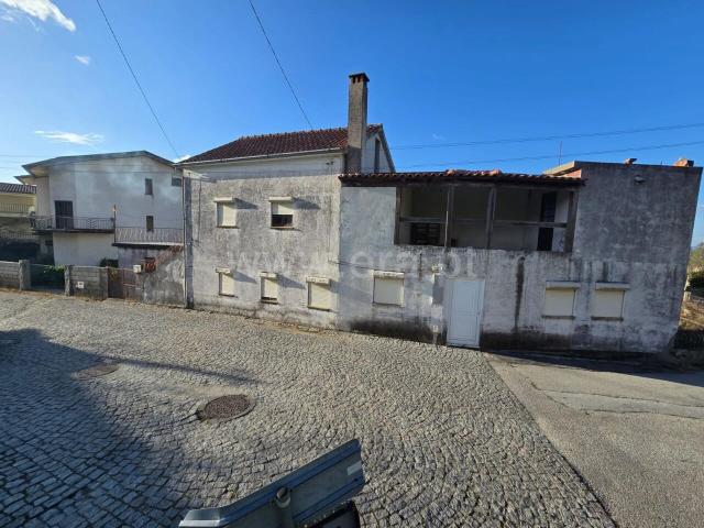 Moradia T6 / Seia, Sandomil