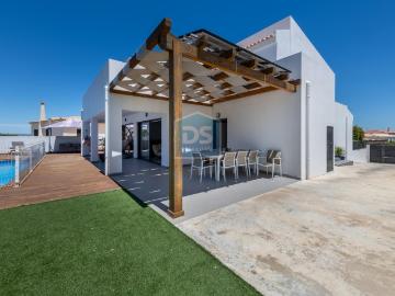 Moradia T6 Venda em Albufeira e Olhos de Água,Albufeira 210m² Albufeira e Olhos de Água