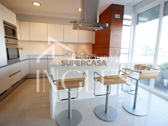Moradia T6 Venda em Santarém Marvila, Santa Iria da Ribeira de Santarém, Santarém São Salvador e Santarém São Nicolau,Santarém