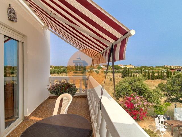 Moradia T6 Vista Mar e Serra Junto ao Golf Monte Rei 244m² Vila Nova De Cacela