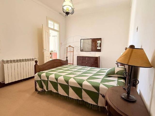 Moradia T7 à venda em Vila Nova de Tazem, Gouveia RE/MAX Portugal