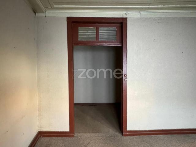 Moradia T7 centro histórico da vila junto ao Mosteiro