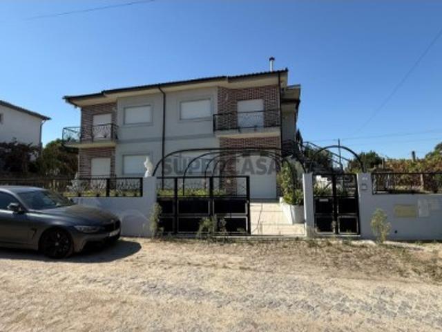 Moradia T7 em Adaúfe
