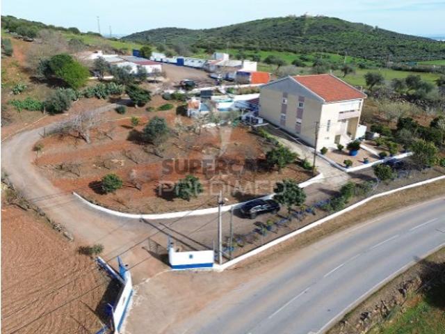 Moradia T7 em Caia, São Pedro e Alcáçova