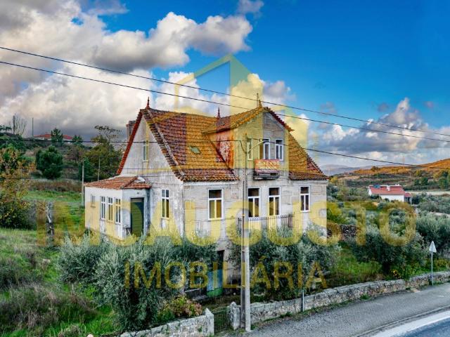 Moradia T7 em Celorico da Beira 112m² Cortiçô da Serra, Vide Entre Vinhas e Salgueirais