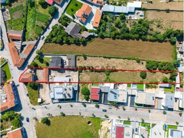 Moradia T7 em São Bernardo