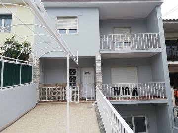 Moradia T7