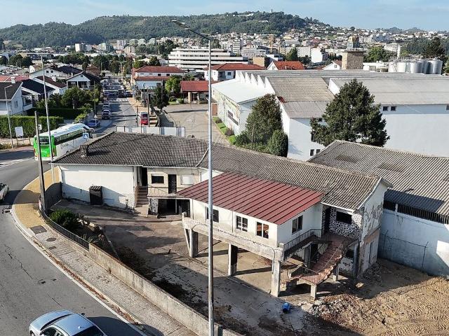 Moradia T8 à venda em Margaride Santa Eulália, Várzea, Lagares, Varziela e Moure, Felgueiras RE/MAX Portugal