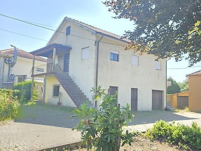 Moradia T8 à venda em Seroa, Paços de Ferreira RE/MAX Portugal