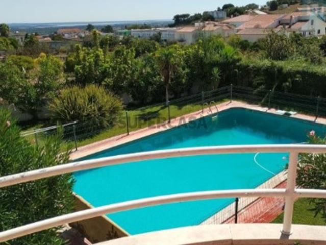 Moradia T8 em Quinta do Anjo