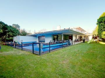 Moradia T8 para arrendamento na Quinta da Beloura