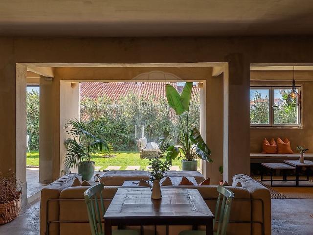 Moradia T9 de luxo à venda em Colares, Sintra RE/MAX Portugal