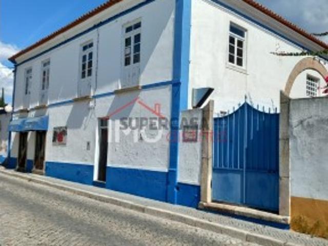Moradia T9 Venda em Crato e Mártires, Flor da Rosa e Vale do Peso,Crato