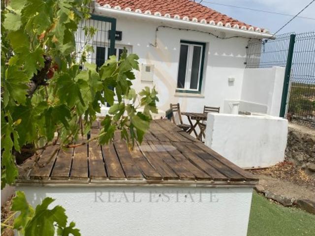 Moradia T0+1 com Mezanine e Logradouro de 52 m² a 15 min de Alcoutim
