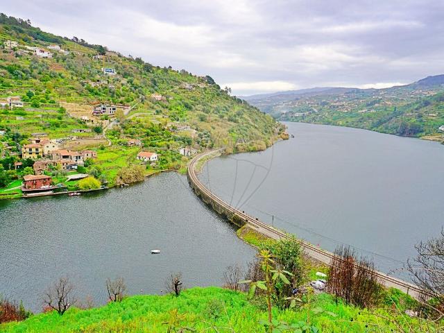 Moradia T0 à venda em Baião