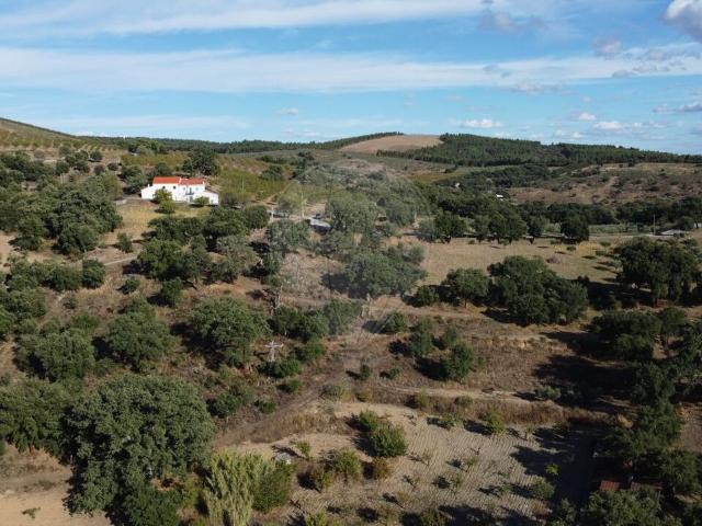 Moradia T0 à venda em São João da Pesqueira