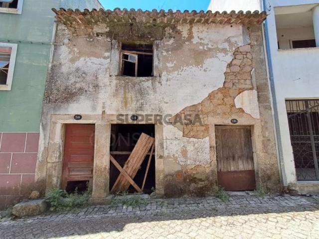 Moradia T0 em Fundão, Valverde, Donas, A. Joanes, A. Nova Cabo