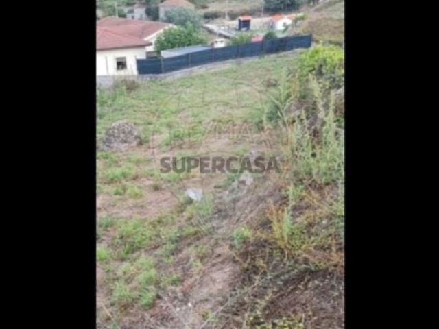 Moradia T0 em Gove