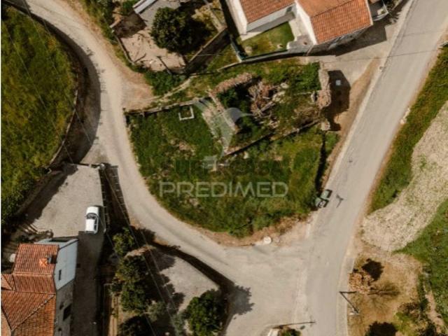 Moradia T0 em Pombeiro de Ribavizela