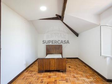 Moradia T10 em Canaviais