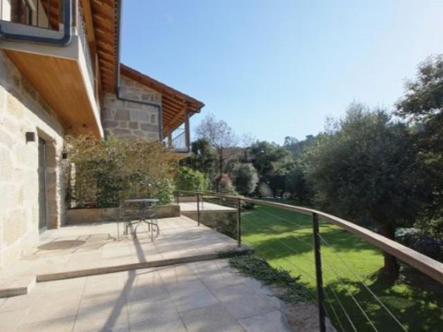 Moradia T10 para investimento