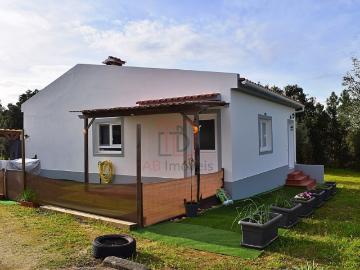 Moradia T1+1 com Terreno