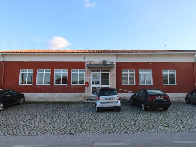 Moradia T11 em Taveiro