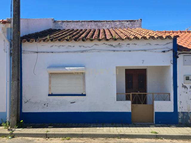 Moradia T1+1 em Canhestros, Concelho de Ferreira do Alentejo