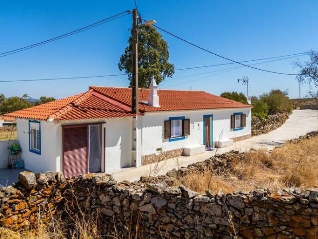 Moradia T1+1 renovada e pronta a habitar no Algarve 77m² Alcoutim e Pereiro