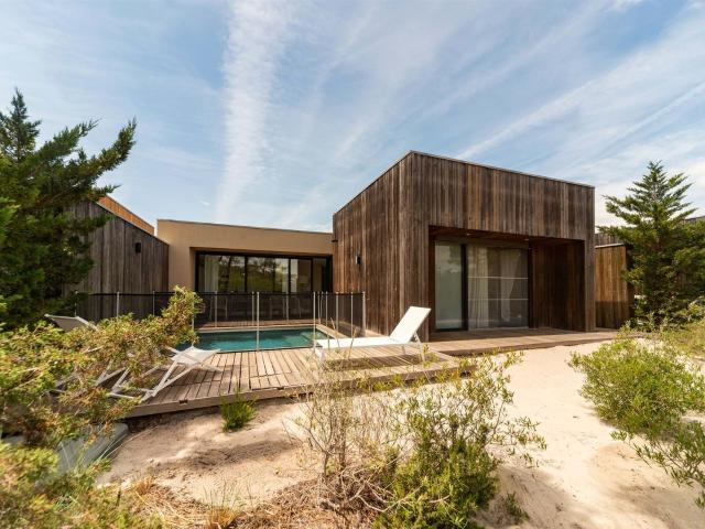 Moradia T1+2 com jardim e piscina privada no empreendimento. 129m² Carvalhal