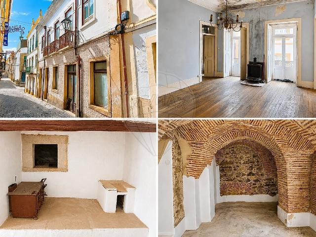 Moradia T15 à venda em Sé e São Lourenço, Portalegre RE/MAX Portugal