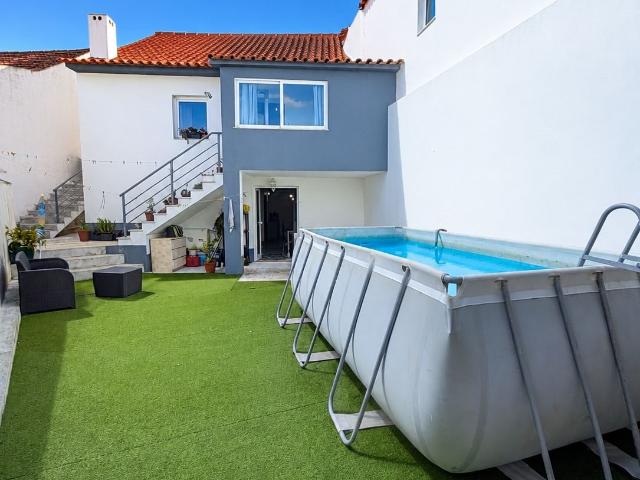 Moradia T1 + Mezanine e terraço privativo 78m² Freiria