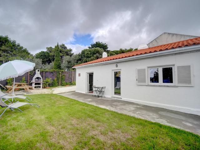 Moradia t1 mobilada em Murches com simpático jardim