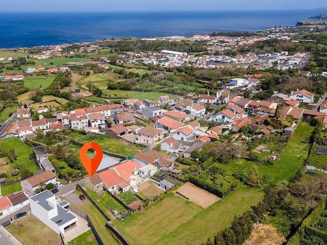 Moradia T1 à venda em Capelas, Ponta Delgada RE/MAX Portugal