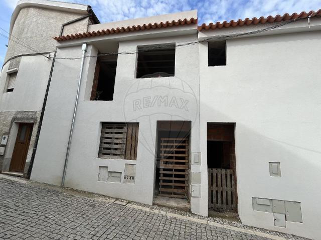 Moradia T1 à venda em Macedo de Cavaleiros