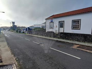 Moradia T1 à venda em Santa Cruz das Flores